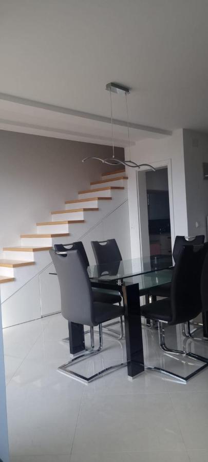 Apartmani Lanterna Krk Town Luaran gambar